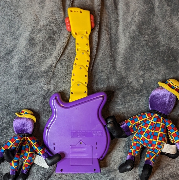 Wiggles bundle - Picture 3 of 10